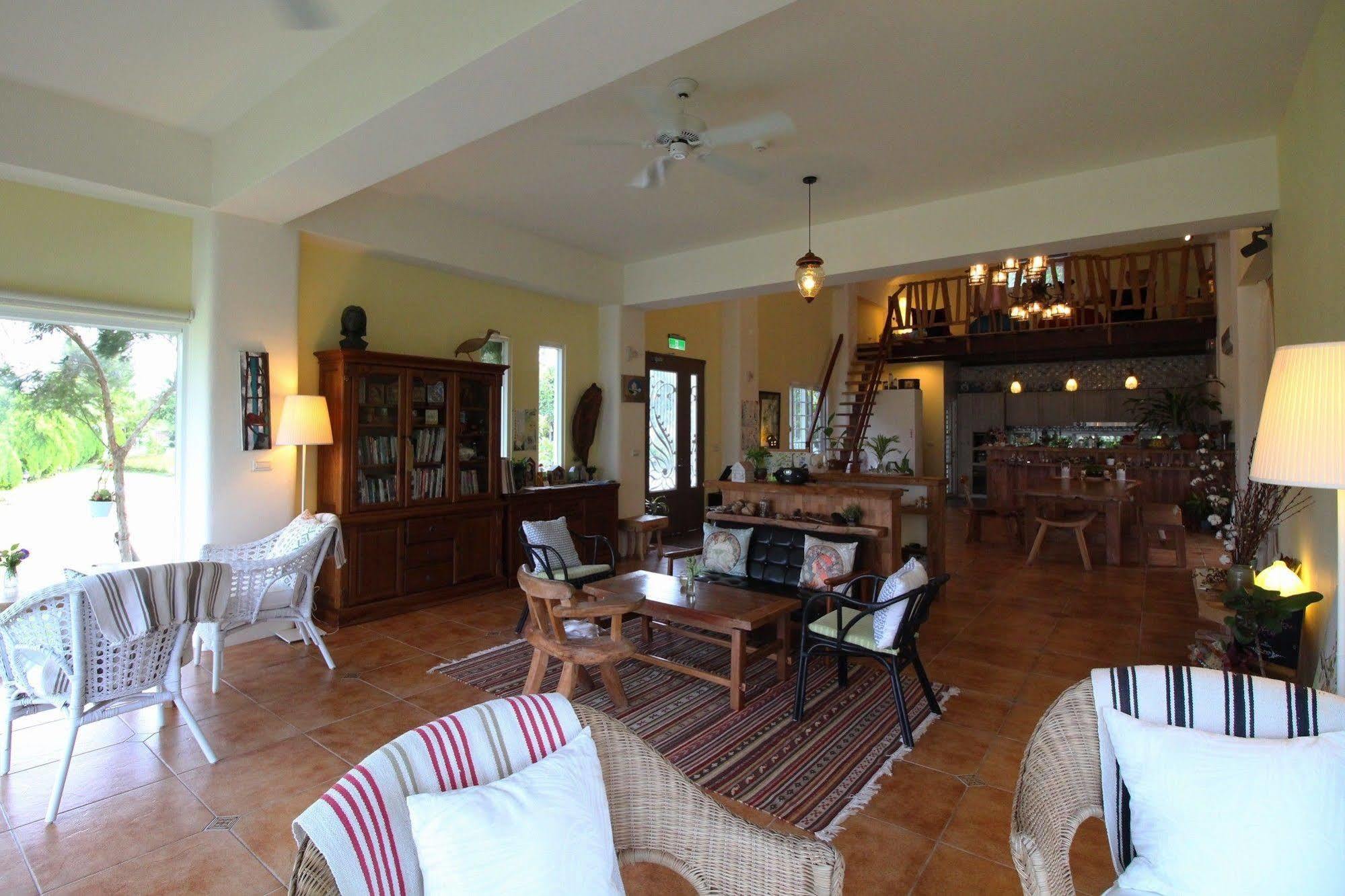 Bed and Breakfast Bonjour Bebe Hengchun Old Town Zewnętrze zdjęcie