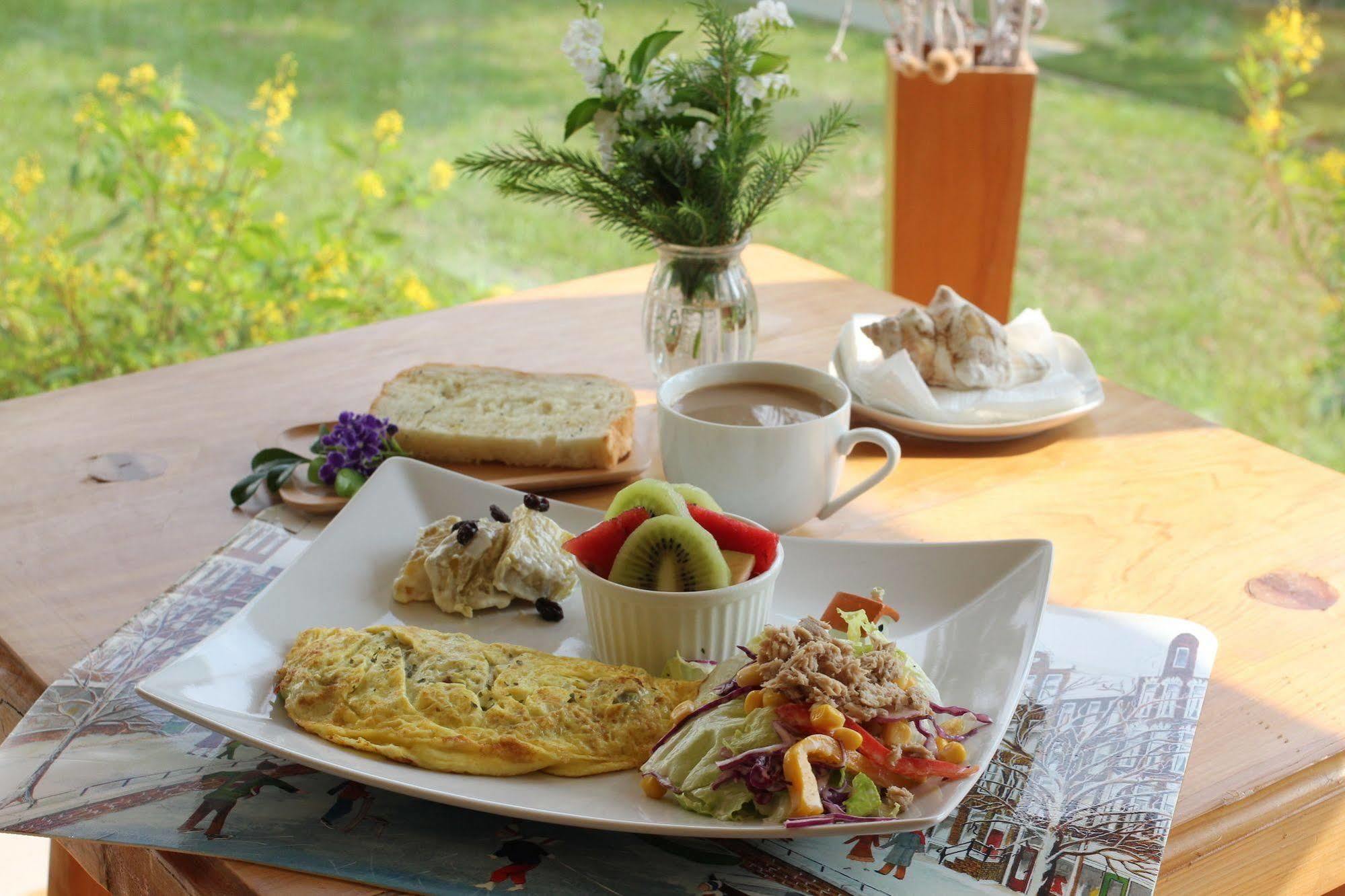 Bed and Breakfast Bonjour Bebe Hengchun Old Town Zewnętrze zdjęcie