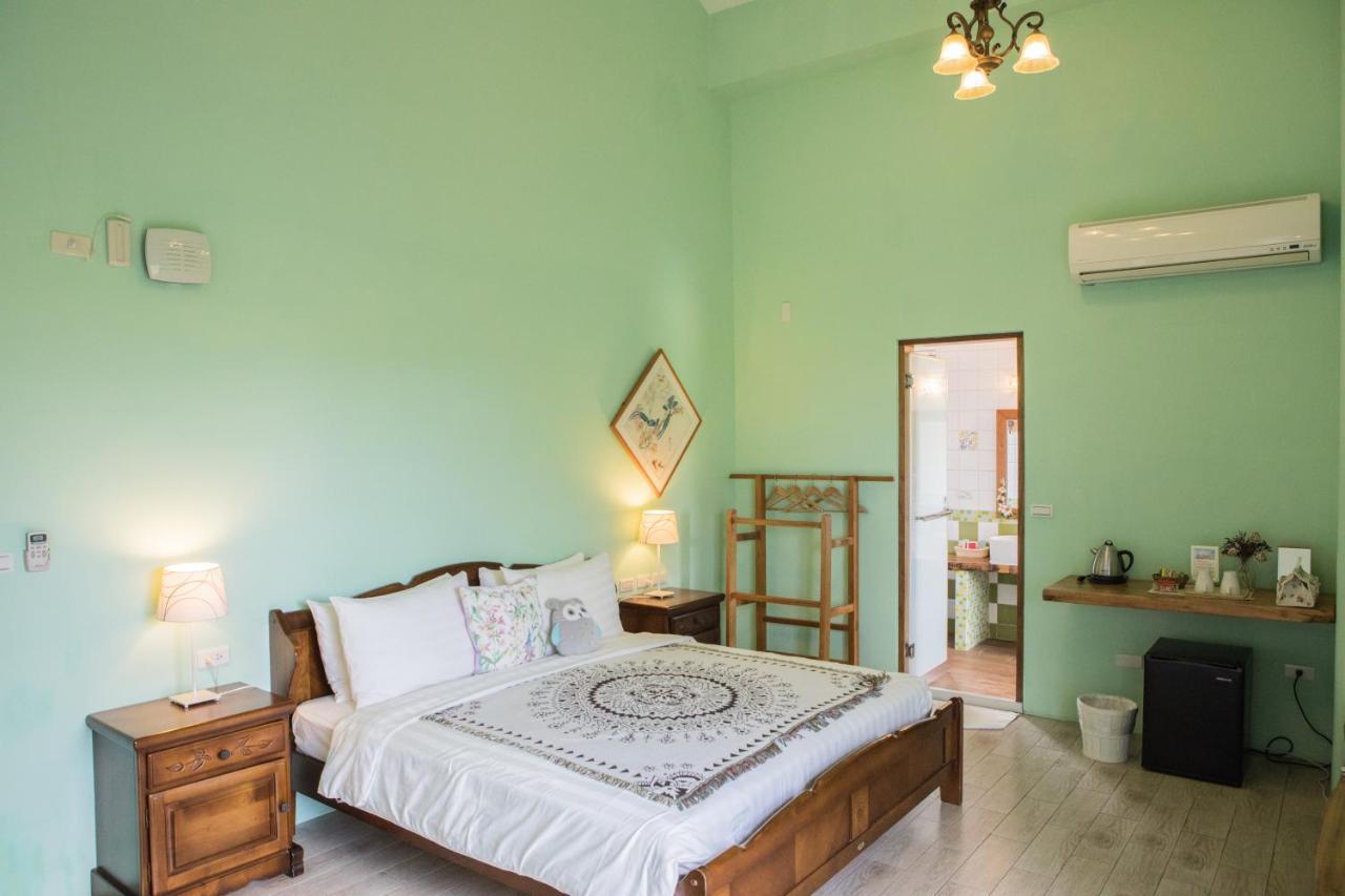 Bed and Breakfast Bonjour Bebe Hengchun Old Town Zewnętrze zdjęcie